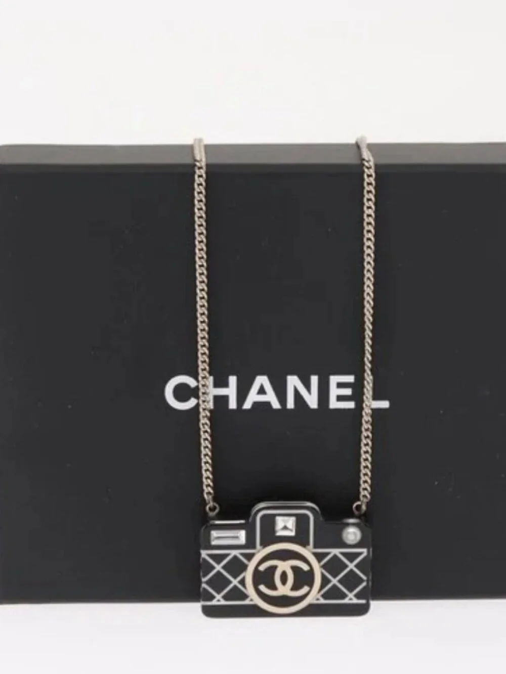 CHANEL brand	chanel color	black